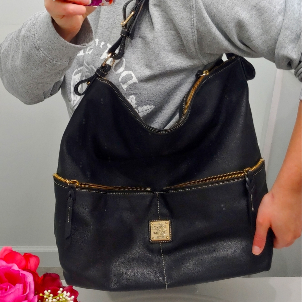 Large Dooney and Bourke black leather purse